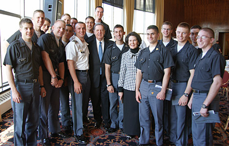 Visita del Élder Jeffrey R. Holland a West Point