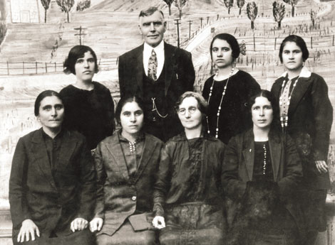 Joseph Booth and group of Armenian women